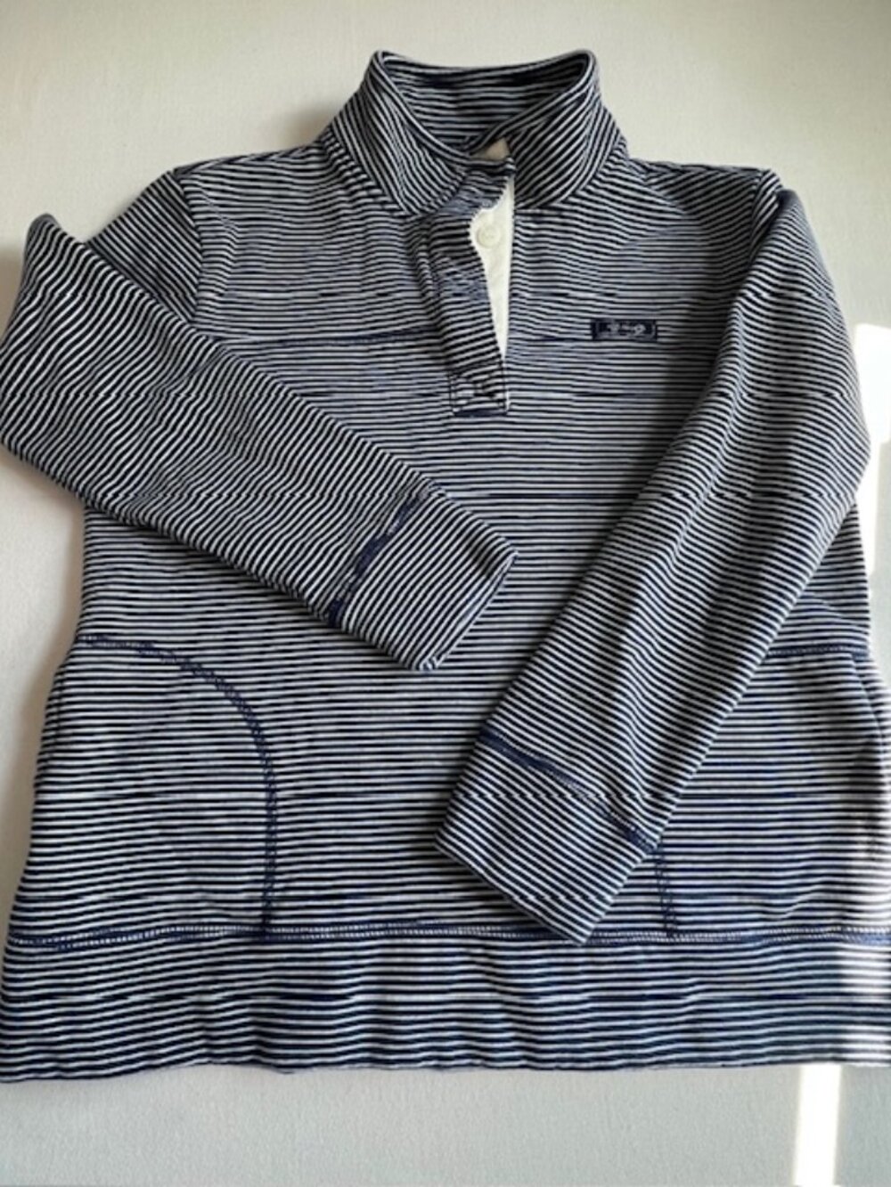 STATE OF MINE blue and white thin-striped long-sleeve pullover‎ MAINE Medium